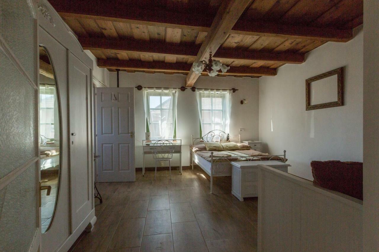 Gádoros Vendégház Egerszalók Exterior foto