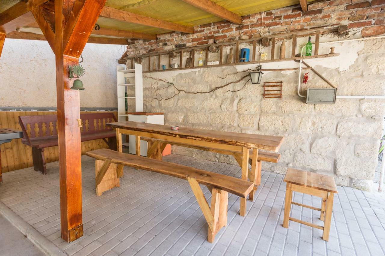 Gádoros Vendégház Egerszalók Exterior foto