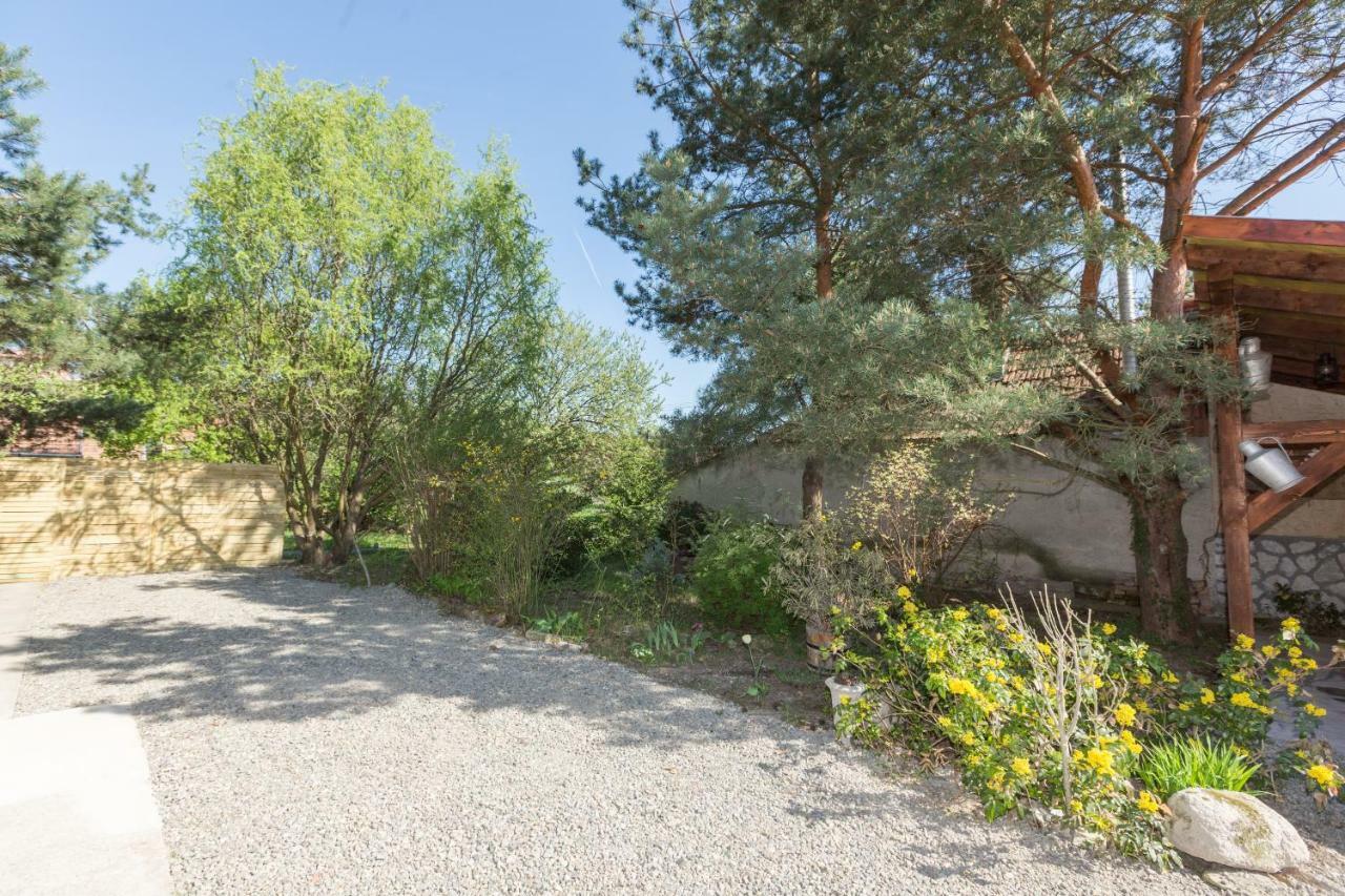Gádoros Vendégház Egerszalók Exterior foto